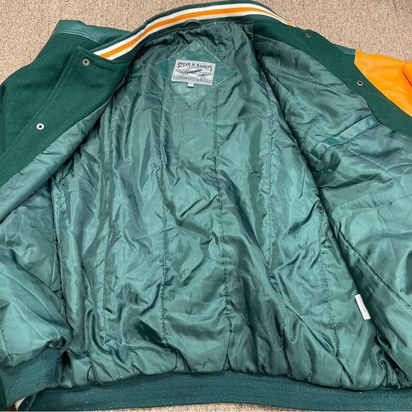 University Miami varsity - Picture 4 of 10